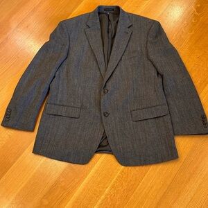 Ralph Lauren Dark Gray Herringbone Blazer Size 46R formal, professional, wool